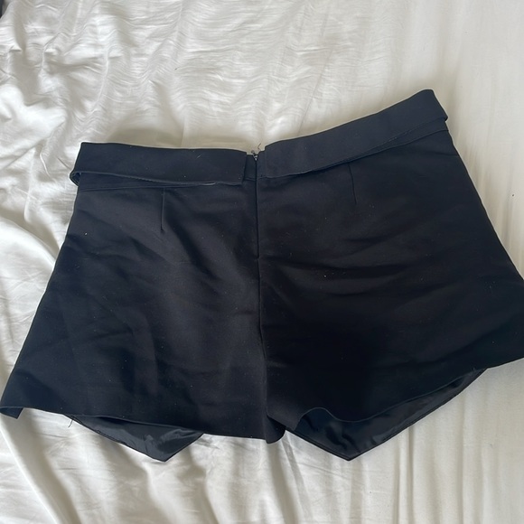 Zara Basic Mini Skort - Picture 4 of 4